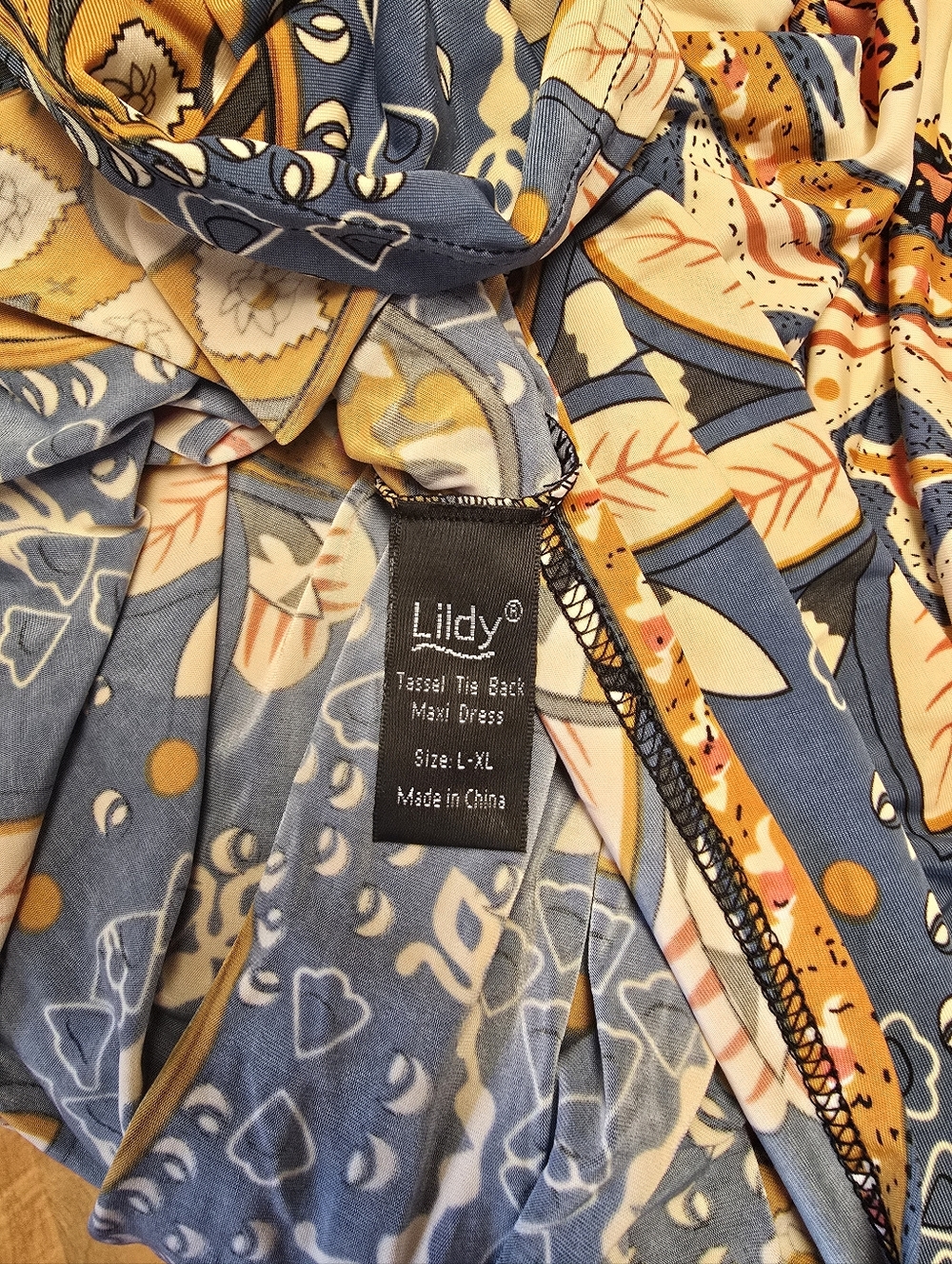 Lildy Tassel Tie-Back Maxi Dress in Blue and Cream Print L/XL - Picture 2 of 4